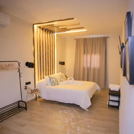 Azahara Casa Boutique Holiday home