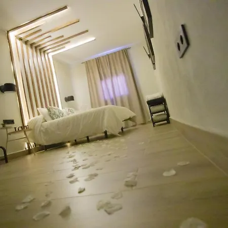 Azahara Casa Boutique Tatil Evi